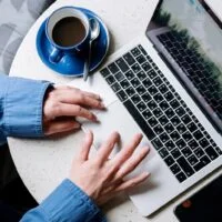 Masa başında çalışanlar için aktivite önerileri