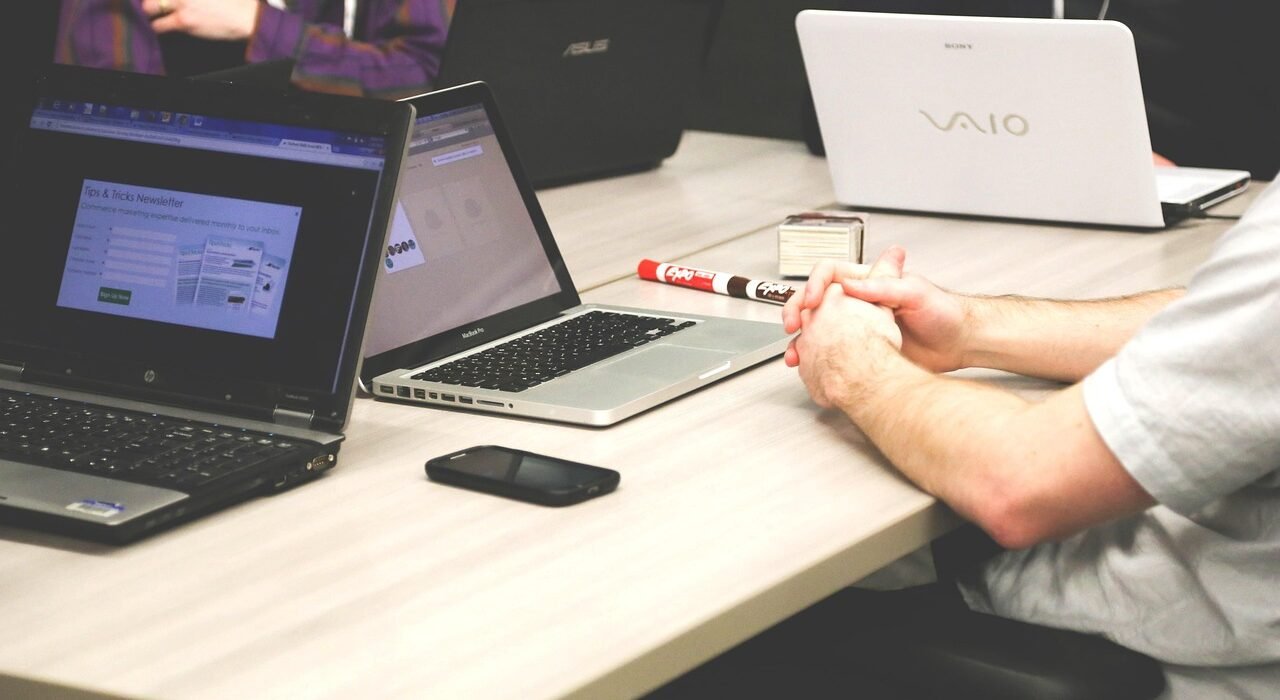 laptops gb9f61c8de 1280