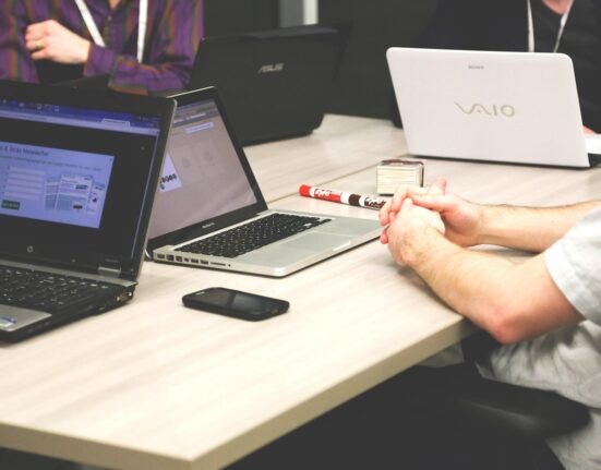 laptops gb9f61c8de 1280