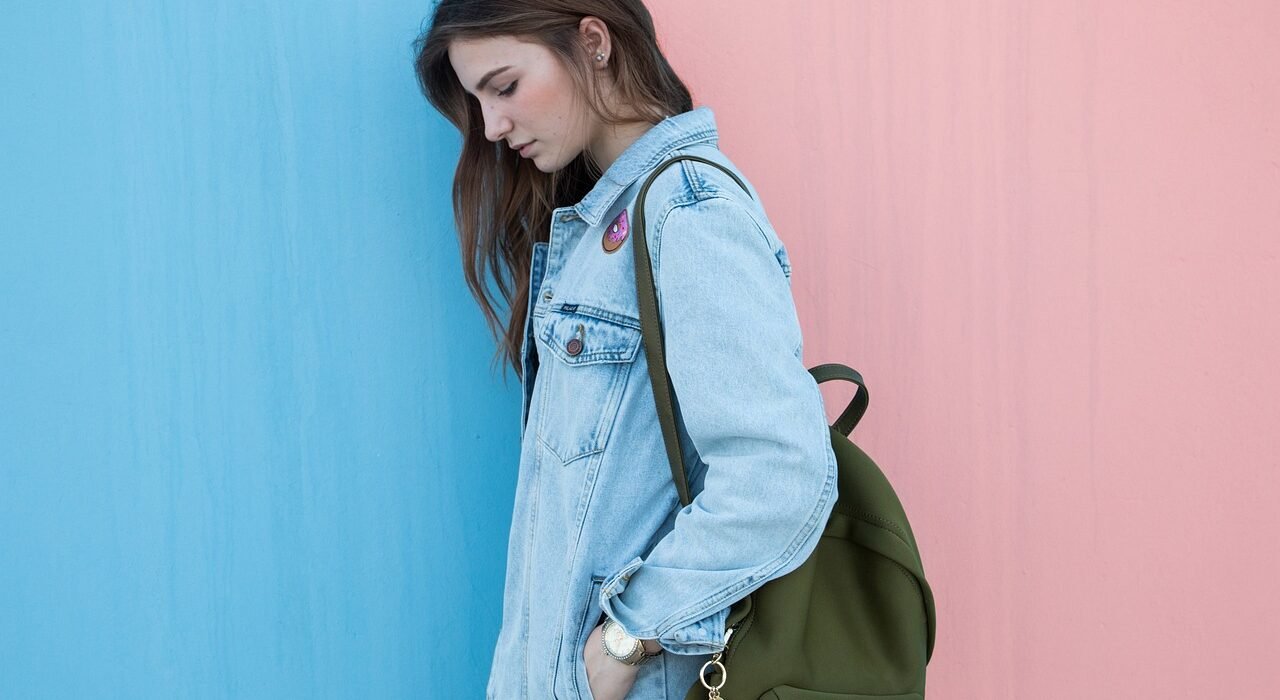 woman gb44a260c2 1280